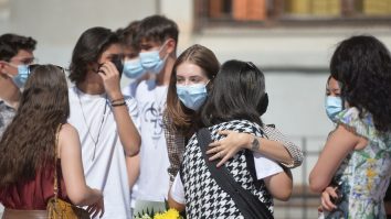 Trăiești în Aleph: Înainte ca Legea Educației să intre în vigoare, Deca vrea schimbări