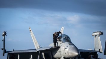 Ce pot face avioanele AWACS trimise de NATO în România