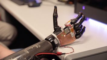 ONU recrutează roboți pentru a îndeplini obiectivele globale de dezvoltare. Cum va arăta prima conferință de presă om-robot