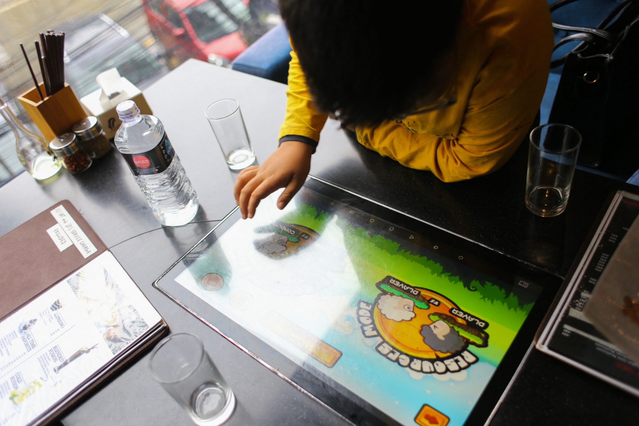 Din 15 martie: Restaurantele, obligate să scrie în meniu ingredientele preparatelor și numărul de E-uri