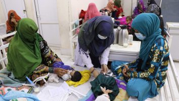 Afganistanul lansează o nouă campanie de vaccinare a 5,3 milioane de copii împotriva poliomielitei