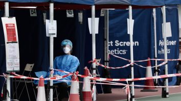 90% din populația unei provincii din China este infectată cu COVID