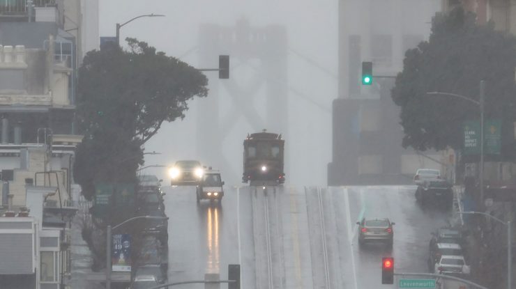 Tornadele din sud-estul SUA lasă în urmă pagube și provoacă moartea a cel puțin opt persoane