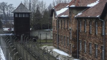 78 de ani de la eliberarea Auschwitz-ului. Războiul din Ucraina le amintește supraviețuitorilor de ororile prin care au trecut