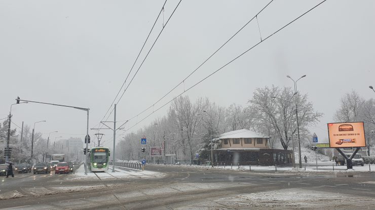 Meteorologii au actualizat prognoza meteo. Ce judeţe sunt sub cod galben de ninsori şi viscol