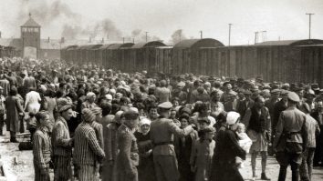 Un parlamentar a fost suspendat după ce ar fi comparat vaccinul COVID cu Holocaustul