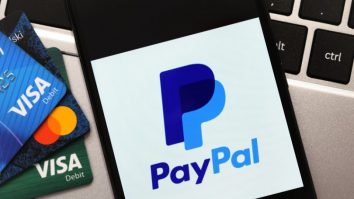Dacă folosiți PayPal, este posibil ca datele personale să fi fost compromise