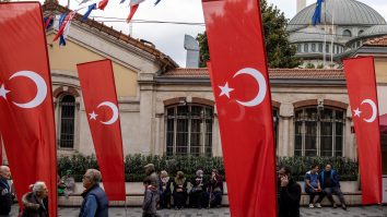 Turcia și-a avertizat sâmbătă cetățenii cu privire la „posibile atacuri islamofobe, xenofobe și rasiste”