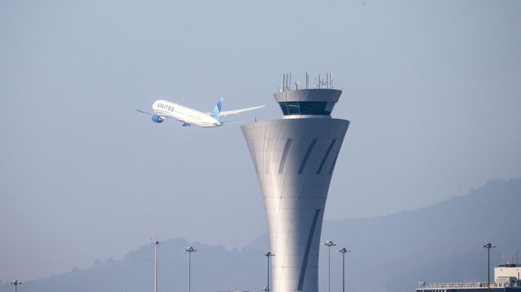 Zborurile din SUA se reiau după o defecțiune a sistemului informatic