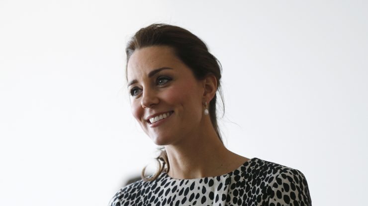 Ce răspuns surprinzător de nouă cuvinte a dat Kate Middleton unui fan care i-a cerut un selfie