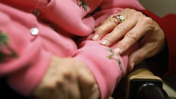 Oamenii de știință au descoperit vârsta maximă până la care poate trăi un om