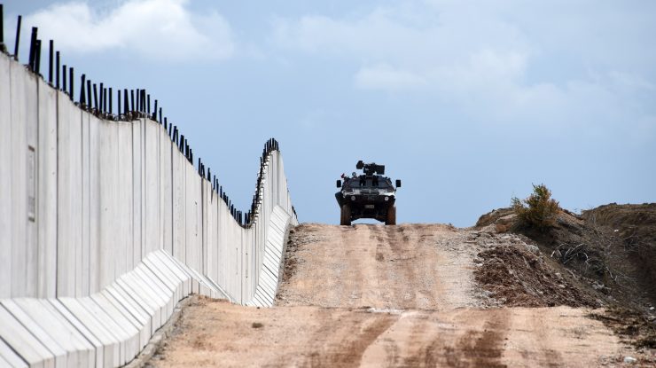 O inginerie care produce beton cu dioxid de carbon captat din atmosferă a fost testată pentru prima dată