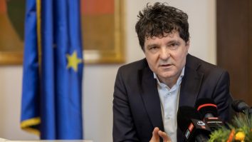 VIDEO. Congresul USR. A fost prezentată viziunea „România 24” și va fi adoptat mandatul de pregătire a alegerilor