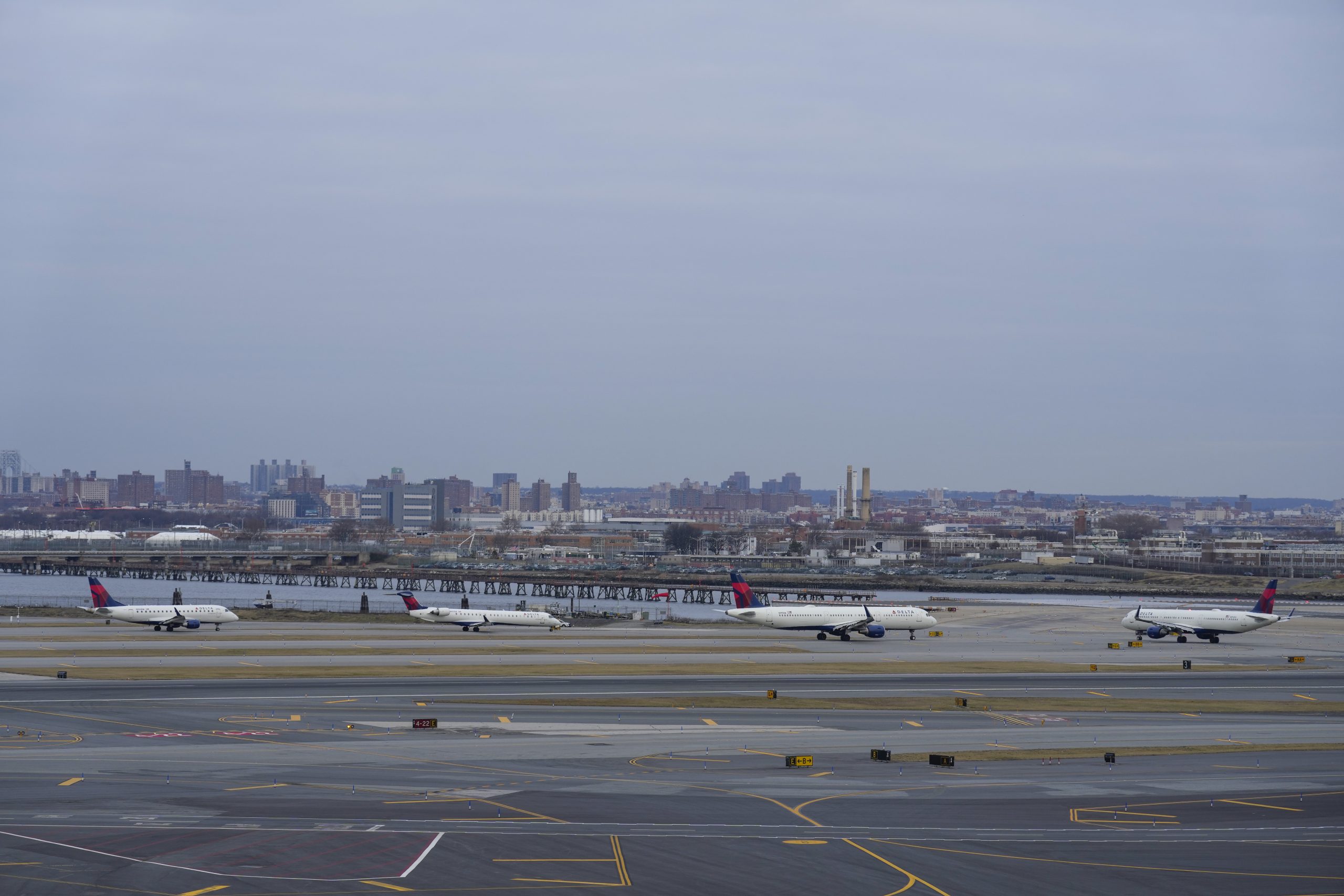 Închiderea spațiului aerian de pe Lacul Michigan, cea mai recentă mișcare în lunga poveste a obiectelor zburătoare misterioase