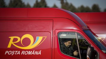 Cardurile de energie pentru plata facturilor la utilităţi, distribuite de Poşta Română la un milion de locuinţe