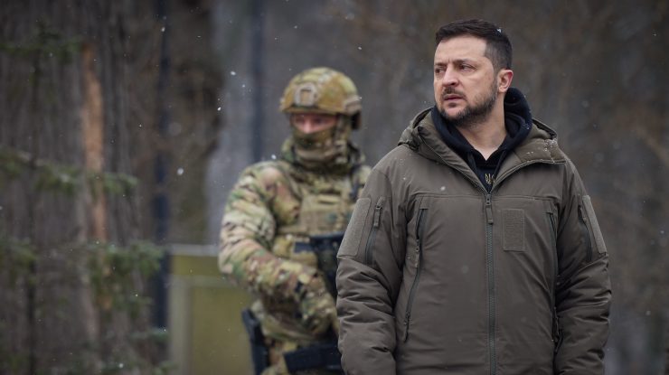 POLITICO: Dress code pentru vizita UE în Ucraina: Purtați un costum, nu verde ca Zelenski