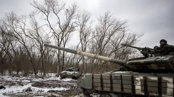 Franța va începe livrarea de tancuri ușoare AMX-10 către Ucraina la sfârșitul săptămânii viitoare