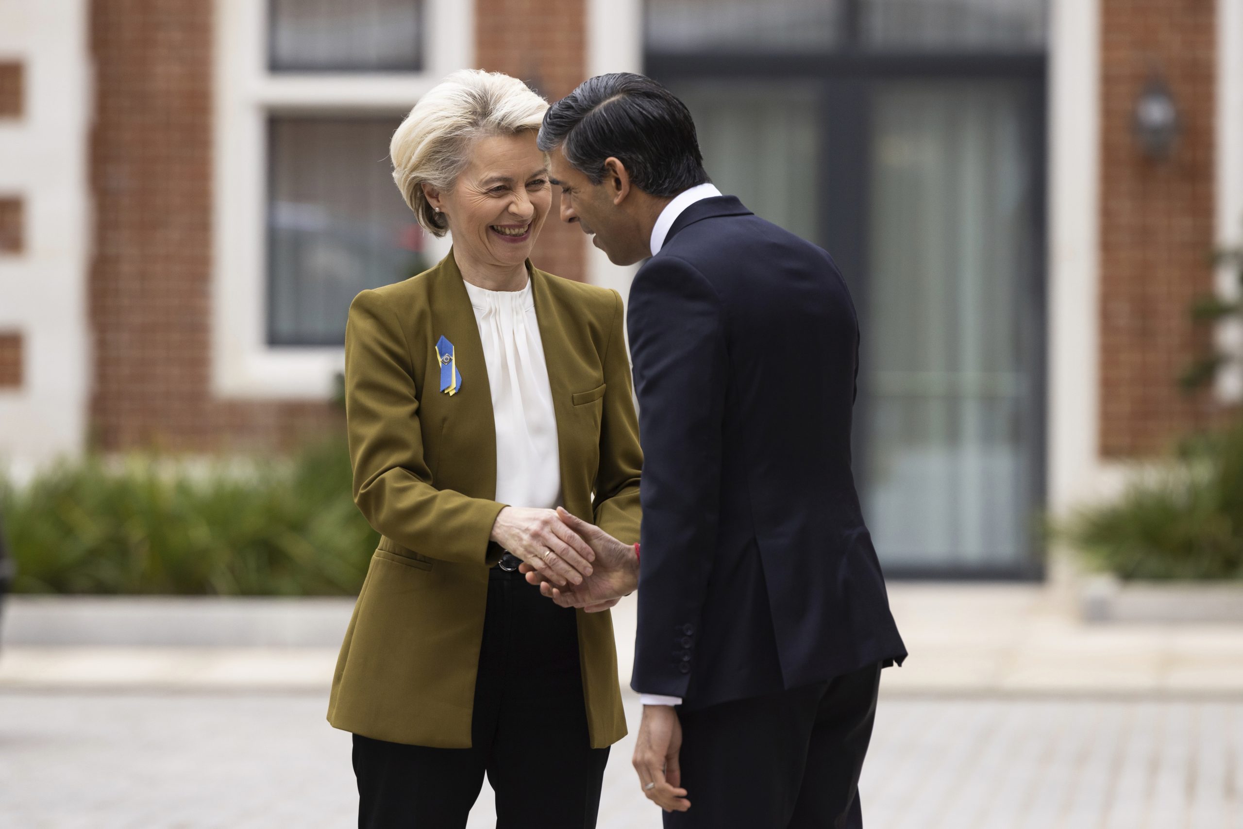 Marea Britanie și UE au ajuns la o nouă înțelegere privind protocolul nord-irlandez post-Brexit