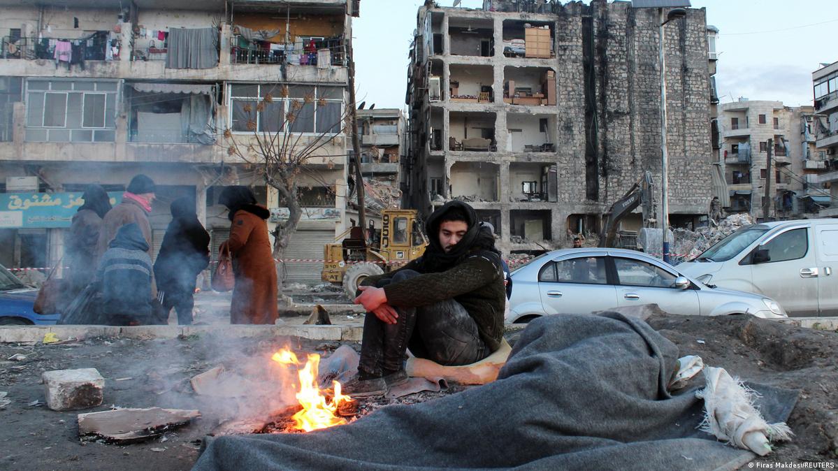 Criză după criză. De ce le este greu echipelor de salvare să ajungă în Siria după cutremur