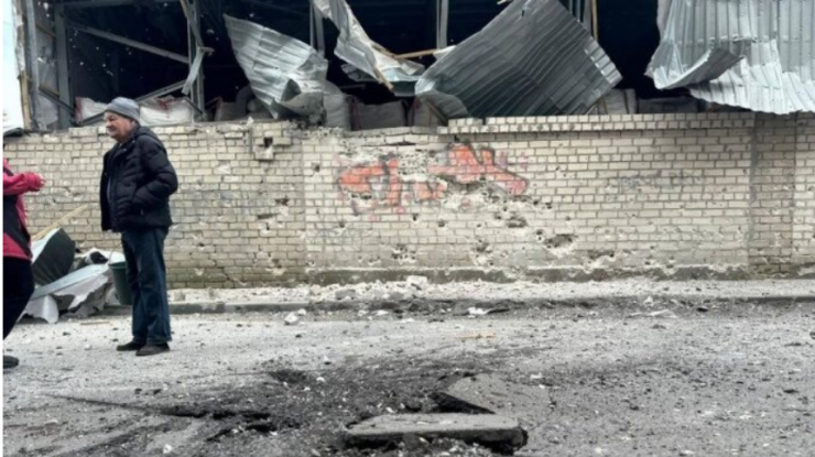 Bombardamente în Herson: două persoane au fost ucise