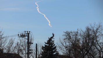 Ucraina a anunțat că armata sa a doborât șase baloane rusești, suspectate că transportau reflectoare de colț