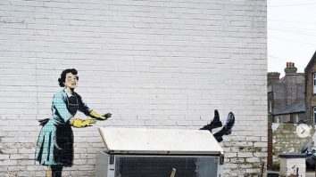 Banksy a dezvăluit de Ziua Îndrăgostiților o lucrare pe tema abuzului domestic