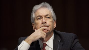 Directorul CIA susține că Vladimir Putin este prea încrezător că armata sa poate măcina Ucraina