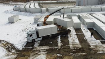 NATO trimite containere pentru locuințe temporare în Turcia, după ce a fost afectată de cutremure