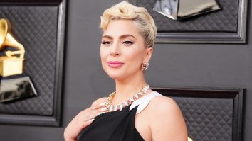Lady Gaga explică de ce nu a abordat niciodată zvonurile despre sexul ei: „Nu m-am simțit ca o victimă auzind acea minciună”