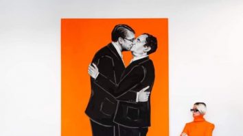 O artistă din Kosovo a primit amenințări pentru un tablou în care liderii kosovar și sârb se sărută: „Vrei un glonț?”