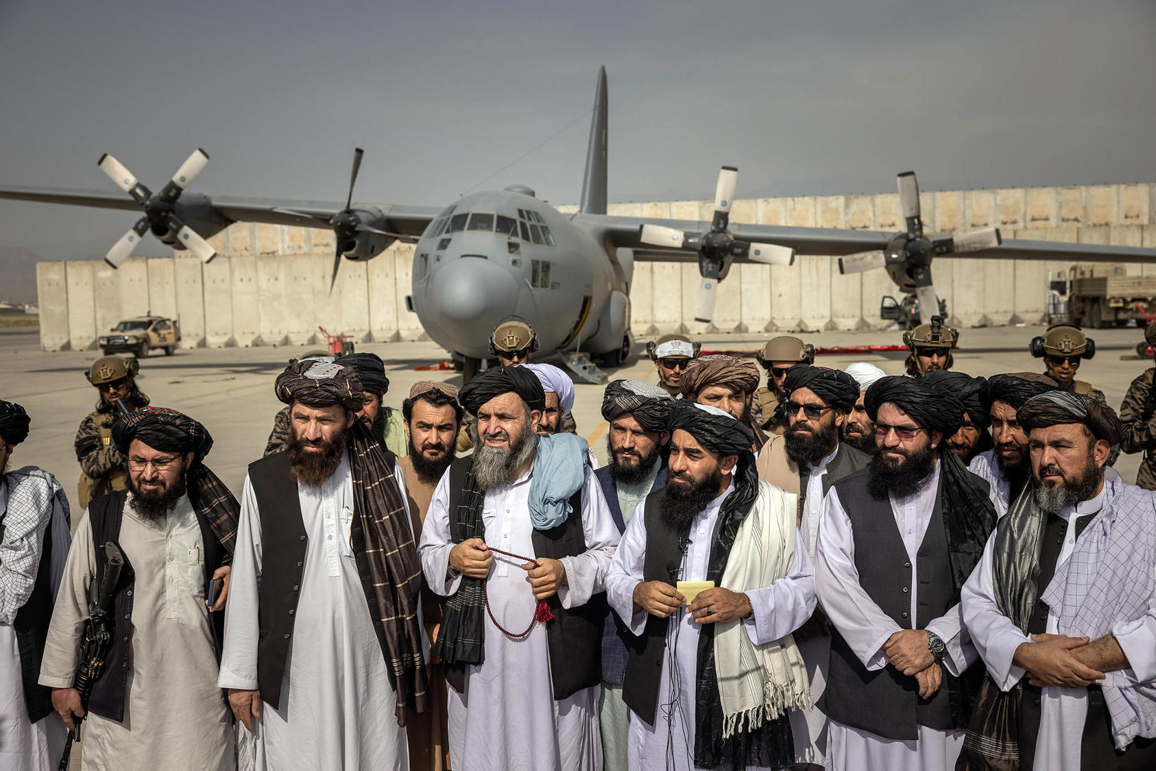 Talibanii din Afganistan vor transforma fostele baze militare în zone economice speciale