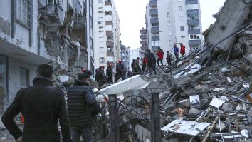 Alte trei persoane au fost salvate de sub dărâmături în Turcia. Bilanțul cutremurului a trecut de 45.000 de morți