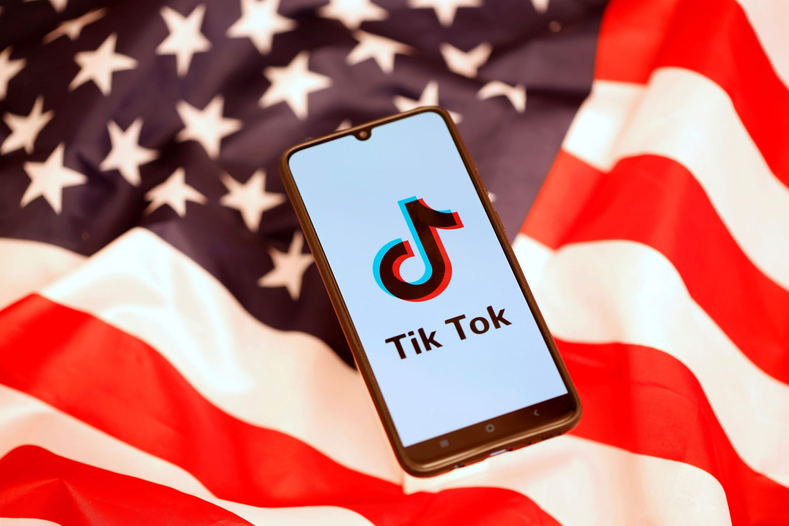 VIDEO. Aplicația TikTok ar putea fi interzisă complet în SUA. Care sunt alternativele