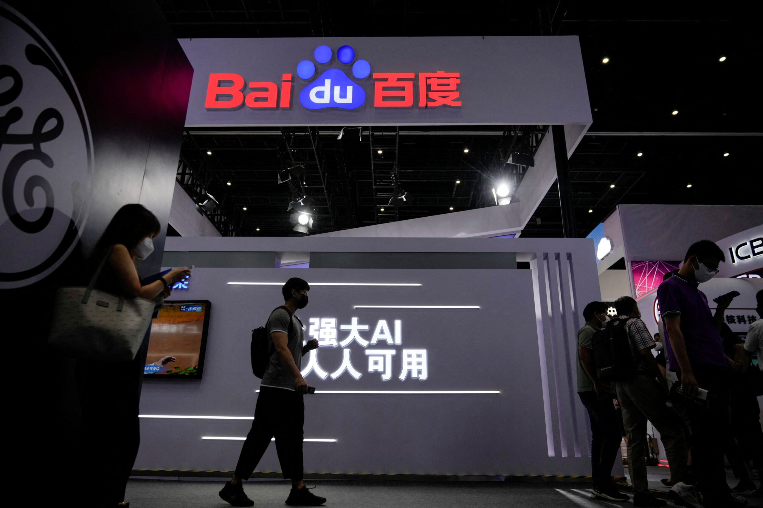 China lansează rivalul ChatGPT. Acțiunile Baidu se prăbușesc după prezentarea Ernie Bot