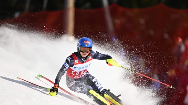 Mikaela Shiffrin stabilește un record la Cupa Mondială de schi cu a 87-a victorie