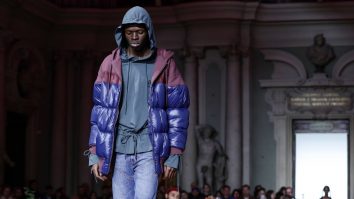 Un brand permite clienților să stabilească prețurile: „O lovitură pentru capitalismul modei” 