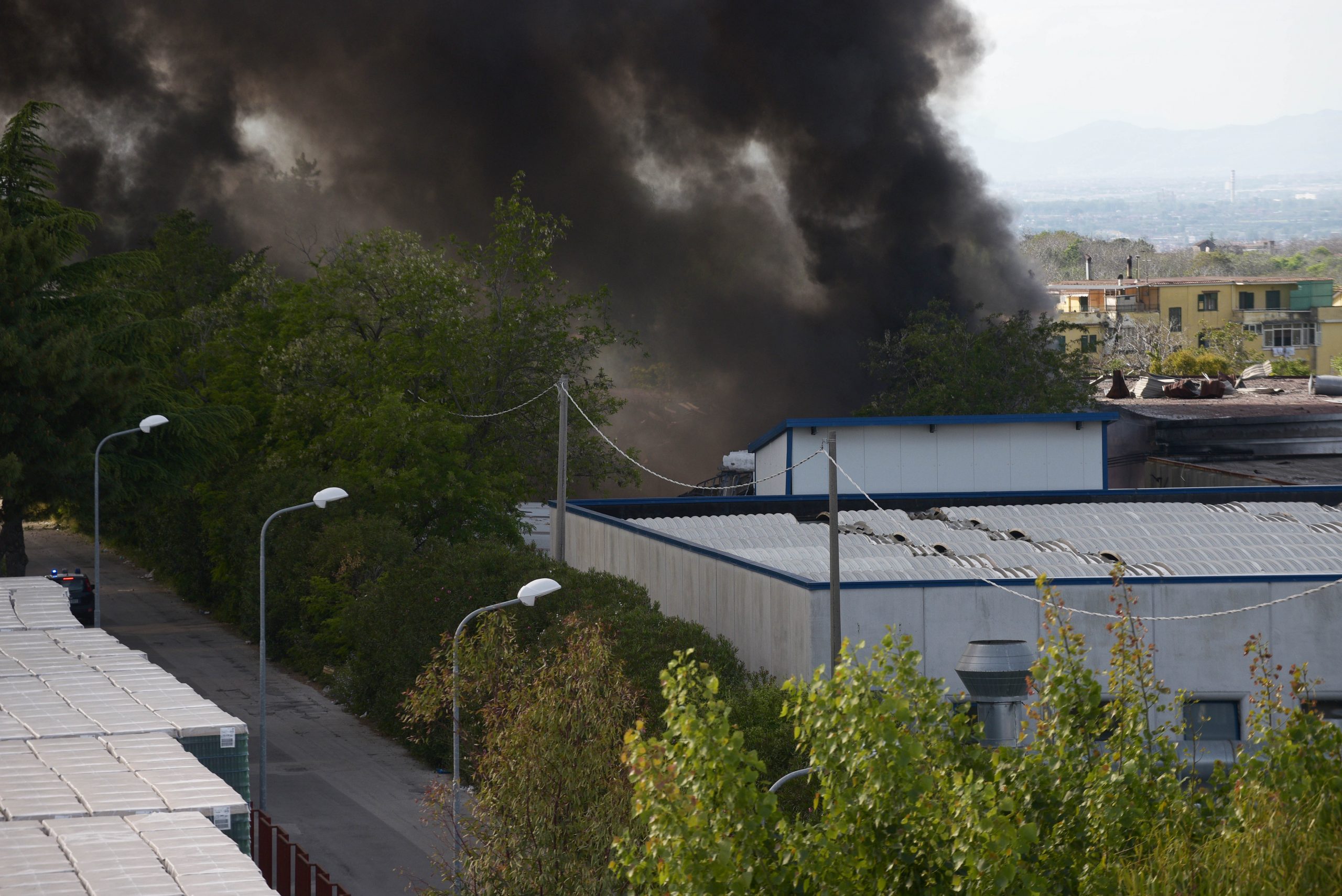 VIDEO. O explozie a distrus în totalitate o fabrică de ciocolată. Câte persoane se aflau în clădire