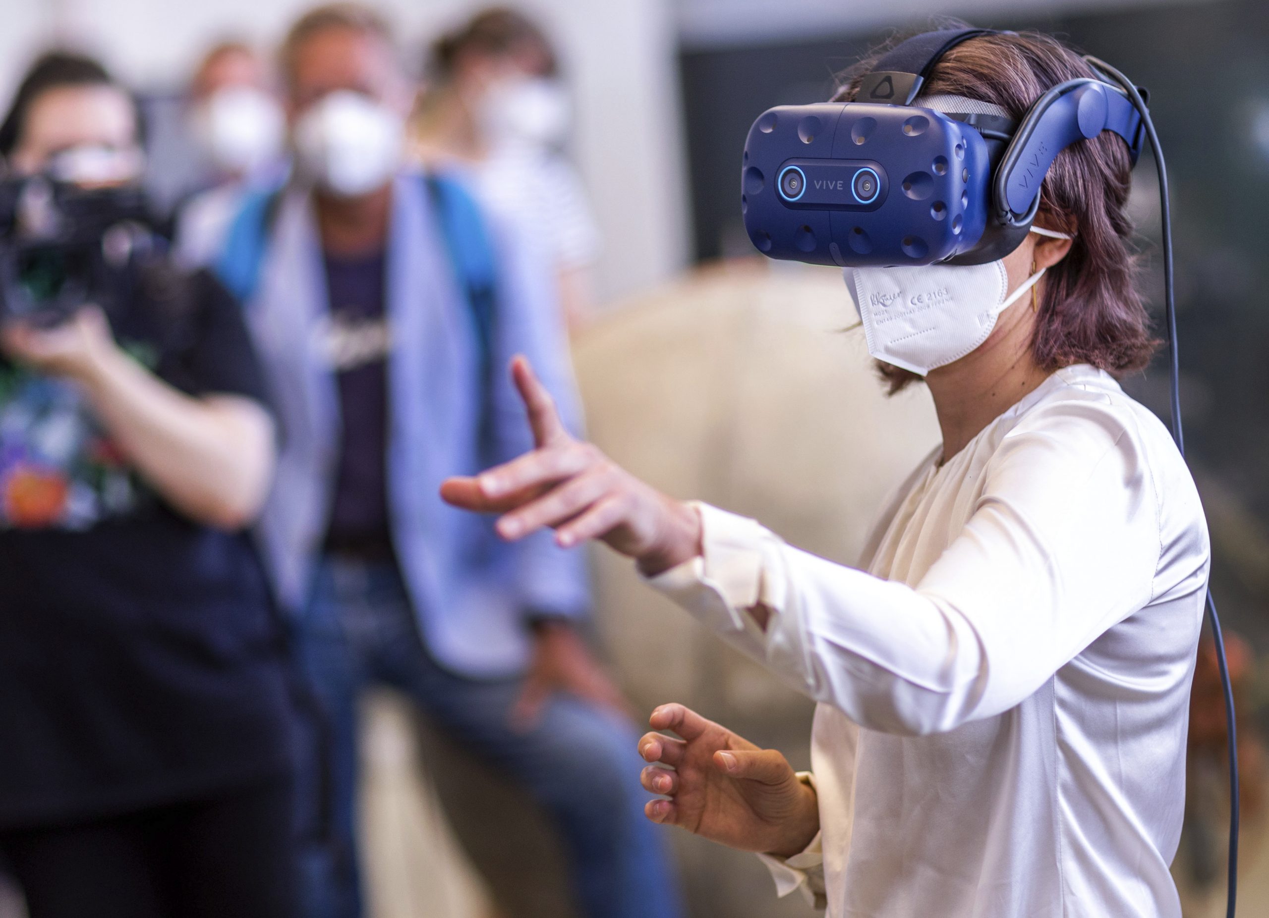 Meta reduce semnificativ prețurile căștilor de realitate virtuală pentru a crește numărul clienților