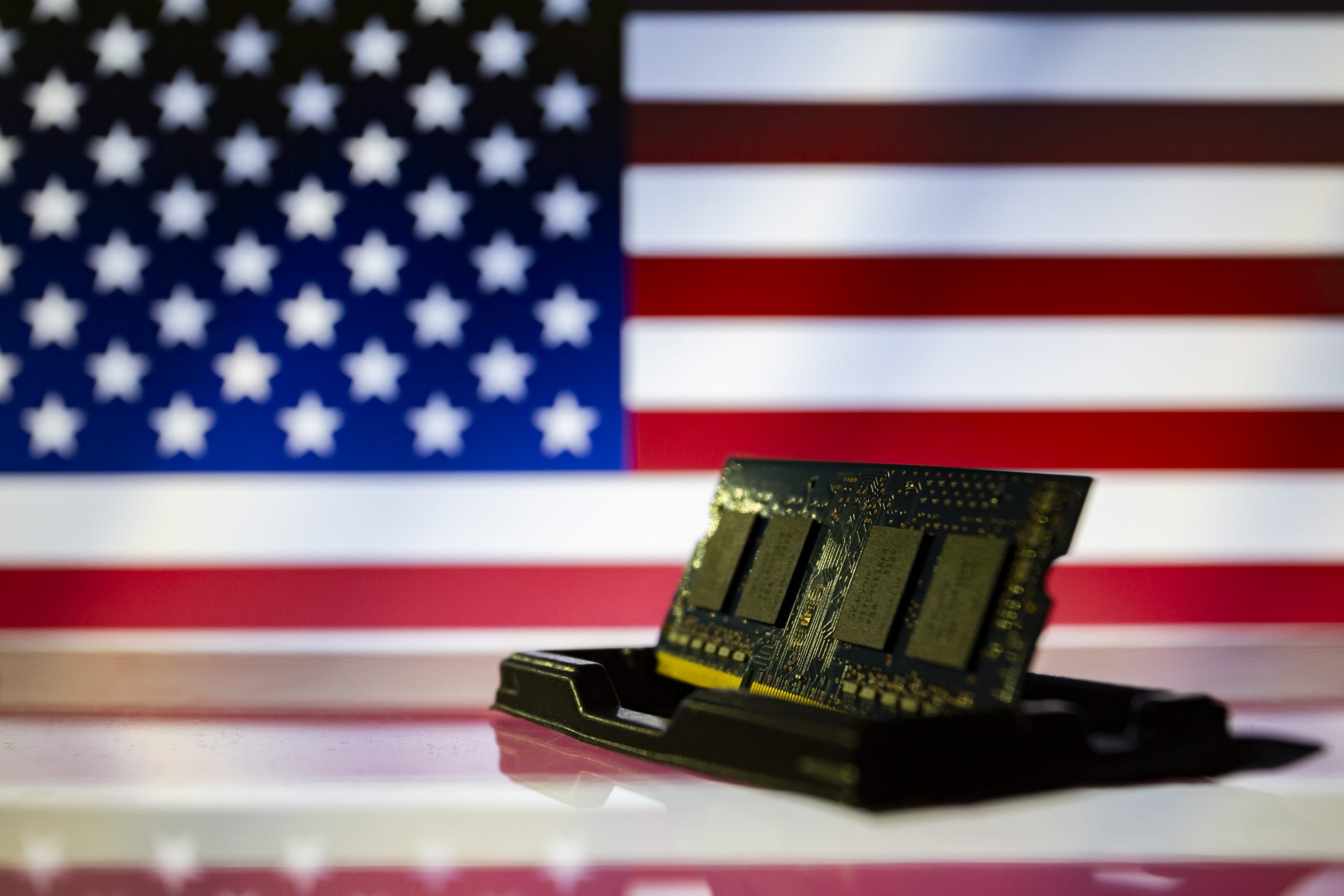 RAPORT. Autoritățile din SUA au respins oferta lui Musk de a testa cipurile implantate în creier, invocând riscuri de siguranță