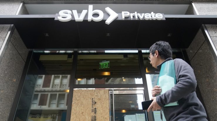 Analiză Financial Times. Motivele prăbușirii Silicon Valley Bank, explicate de foști și actuali angajați