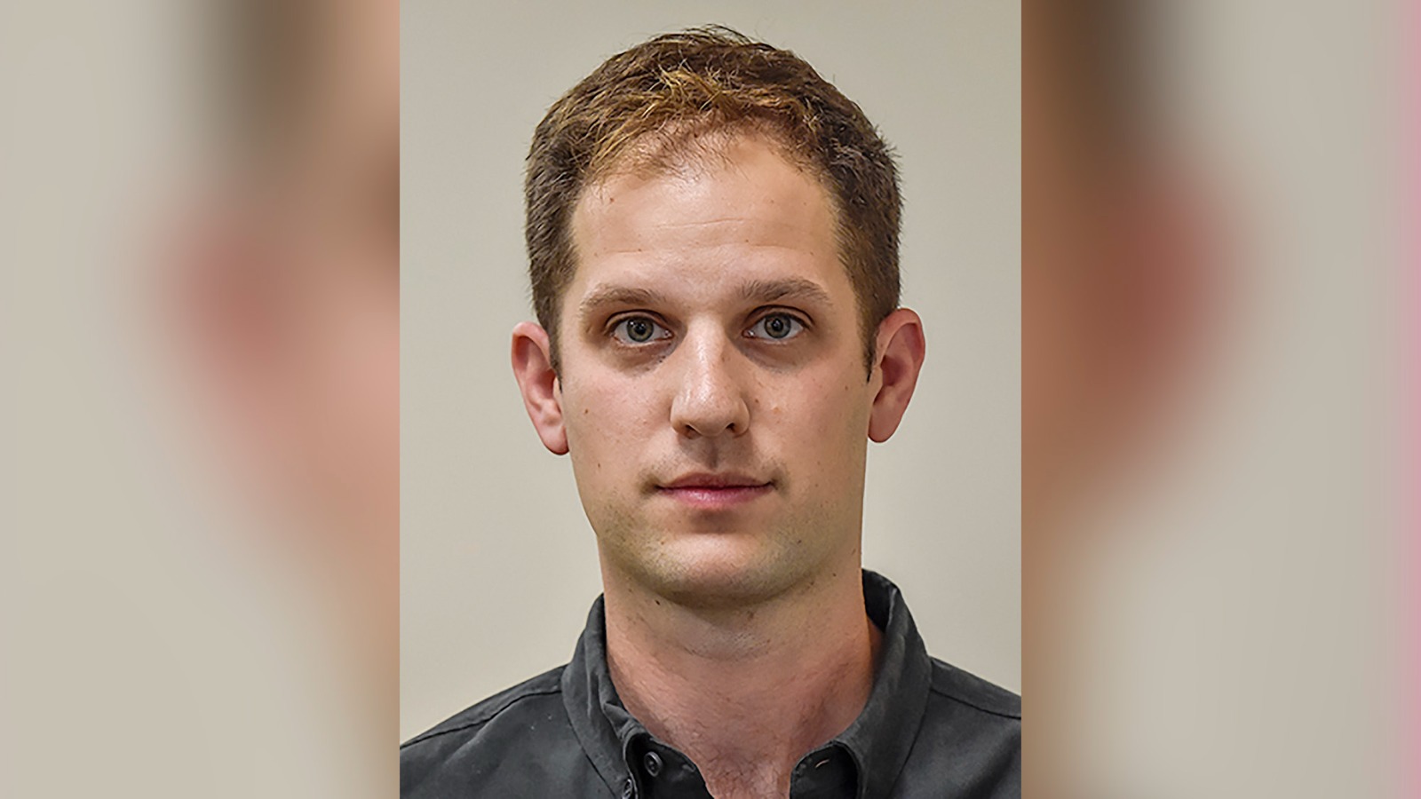 VIDEO. Un jurnalist de la The Wall Street Journal a fost arestat în Rusia. Este suspectat de spionaj