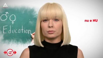 Let’s play about sex. Să ne apărăm copiii de pornografie