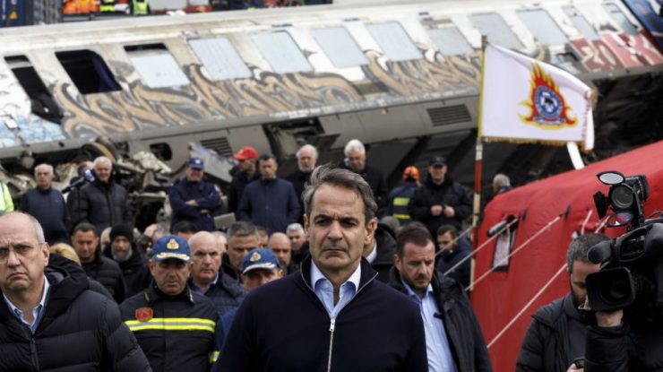 Premierul Greciei, Kyriakos Mitsotakis, cere iertare familiilor care au pierdut membri în urma accidentului feroviar