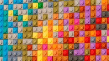 FOTO. Cum arată pictura lui Monet realizată din piese LEGO. A fost nevoie de peste 650.000 de piese