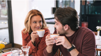 Dragostea și matematica: Ce se întâmplă când o femeie în vârstă se îndrăgostește de un bărbat mai tânăr?