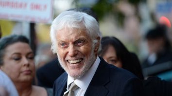 Dick Van Dyke, implicat într-un accident de mașină. Care este starea actorului în vârstă de 97 de ani