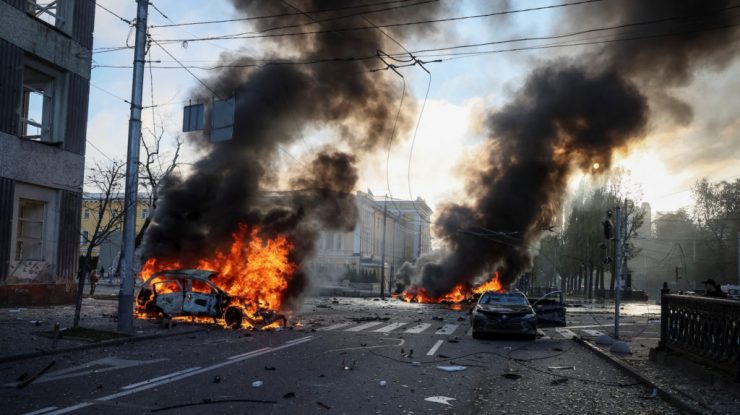 „Vreau ca Putin să moară”. Atacul cu zeci de rachete rusești asupra Kievului a stârnit șoc și furie în rândul ucrainenilor