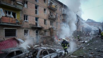 LIVE UPDATE. 390 zile de invazie rusă. Zelenski: ,,Avem mai multe decizii importante astăzi, în primul rând decizii de apărare”