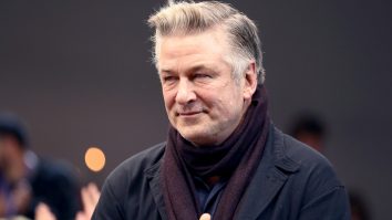 Noi detalii în cazul actorului Alec Baldwin. Cine a adus cartușele reale pe platoul de filmare