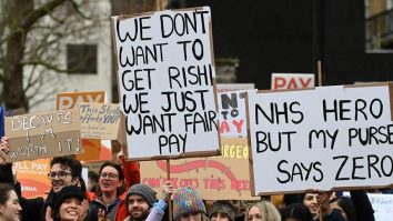 O jumătate de milion de muncitori britanici vor face grevă miercuri, programată pentru a perturba bugetul anual